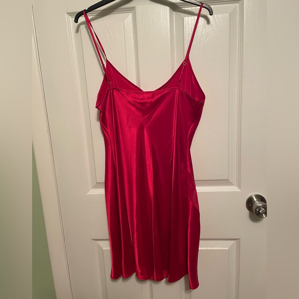 Slip - Picture 4 of 4